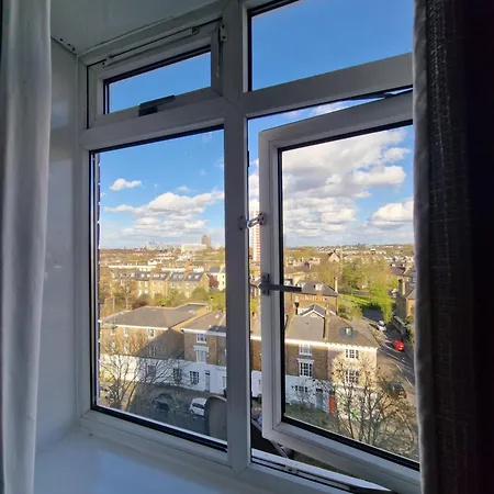 ホームステイ Double With Excellent Views - Central *