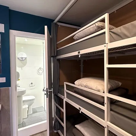 Smart Camden Hostel