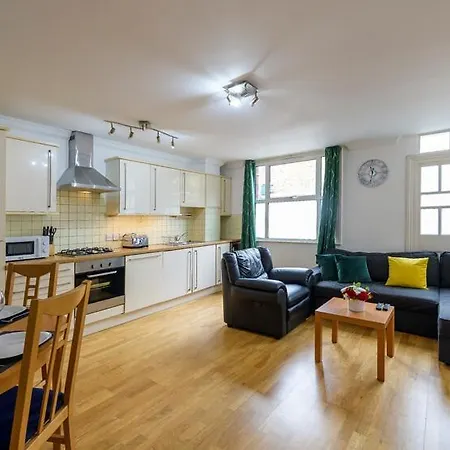 Spectacular 3 Bed In Blackheath Apartmán Londýn
