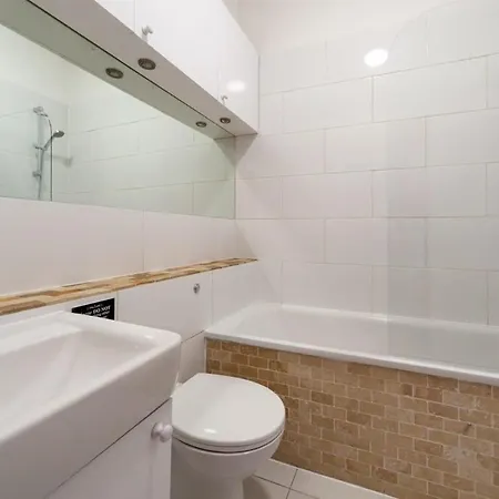 Lovely 2 Bedroom In Tooting Appartement