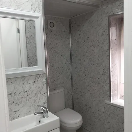 Josteestay -rooms Guest house