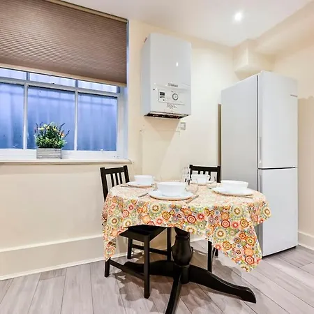 Charming In The Heart Of Paddington London