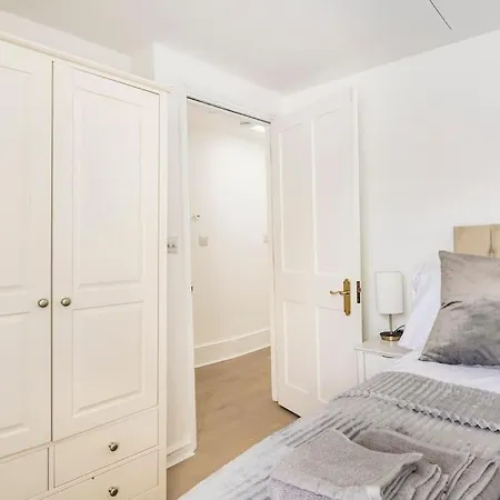 Historic Joseph Conrad House In Heart Of London! Villa London