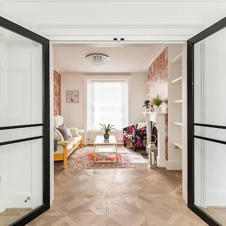 Historic Joseph Conrad House In Heart Of London! Villa
