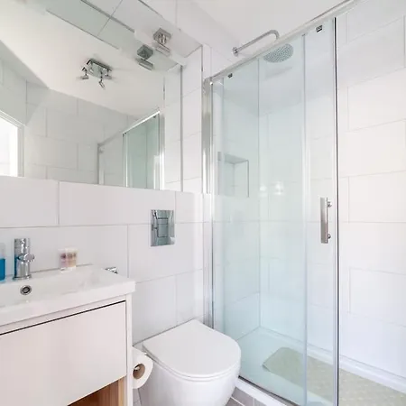 And Stylish Flat Near Regent's Park