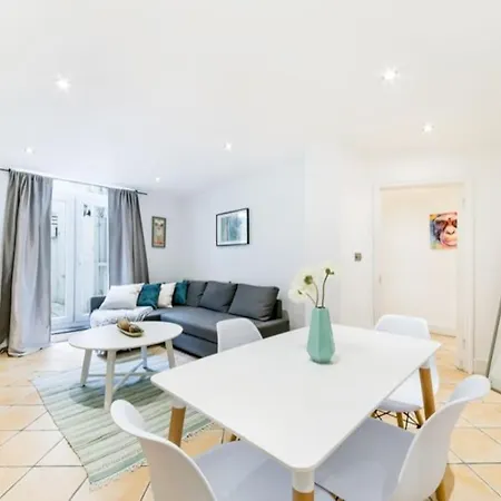 Cs Lancaster Gate *