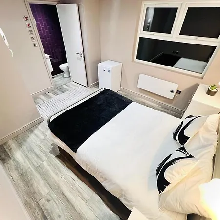 Crescent House Location Ensuites Great Value