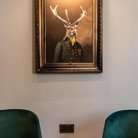 Hotel The House On Warwick 4*