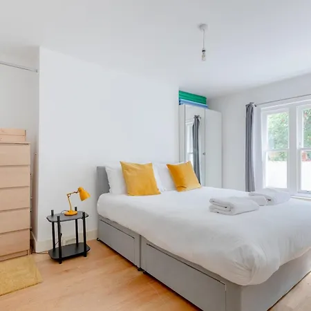 Apartment Homely 2bd Flat Wprivate Patio Near Maida Vale!