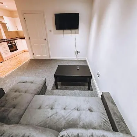 Modern 2 Bedroom Flat In Balham Apartment *