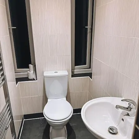 Apartment Modern 2 Bedroom Flat In Balham *