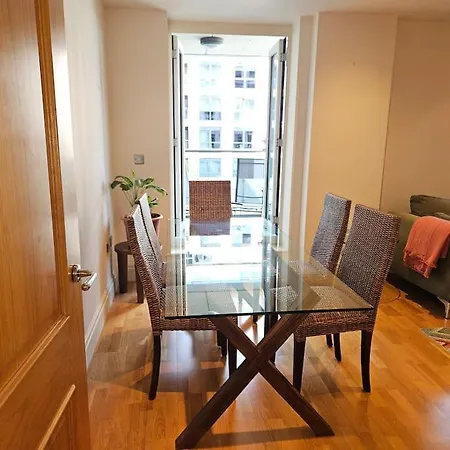 Charming Two Bedroom With Balcony Apartment *