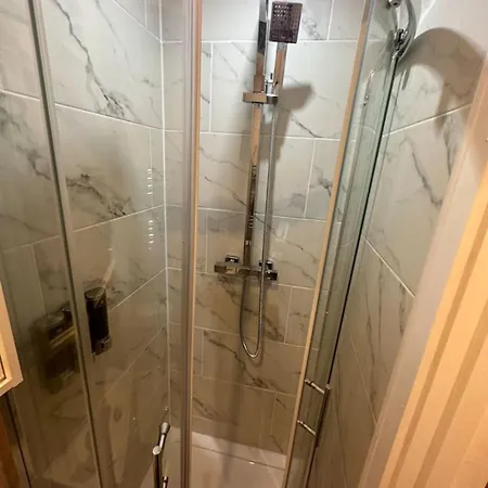 Zone 1 Guest house London