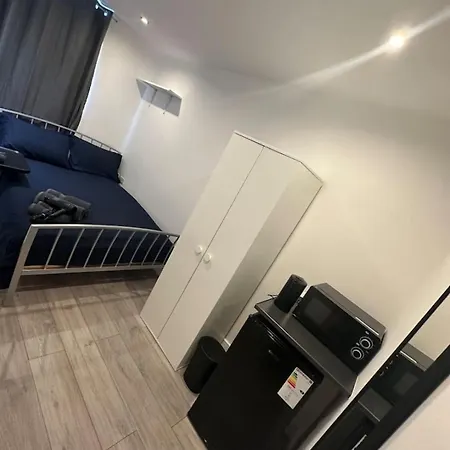 Zone 1 Guest house
