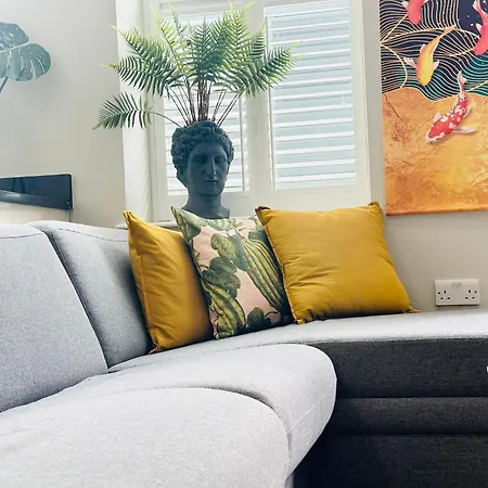 Stylish, Modern In Apartamento Londres