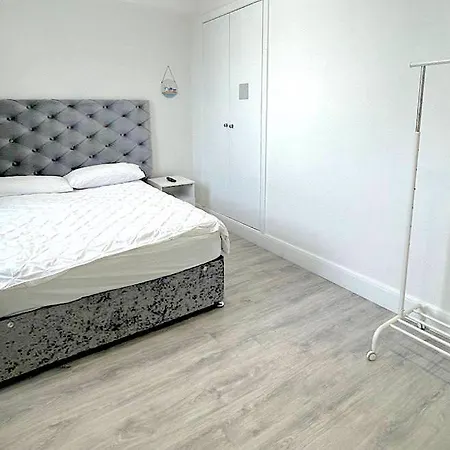 Apartment Harrow *
