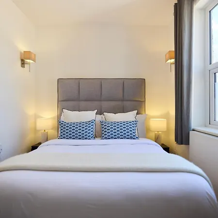 The Leghorn Quarters - Modern 3bdr With Balcony Londres