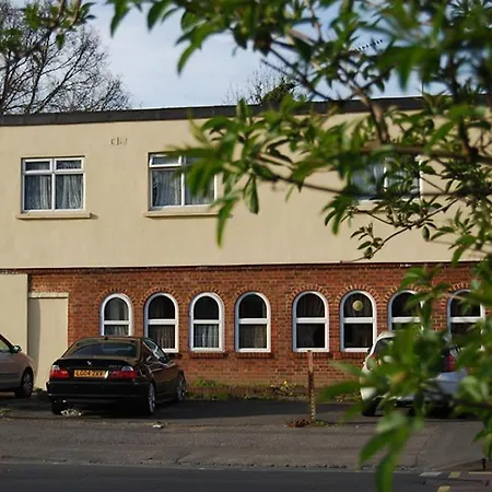 ゲストハウス Hillingdon Lodge ヒースロー