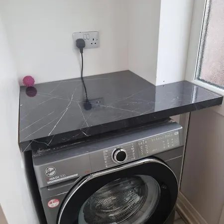 Homestay Abbeywood London House *