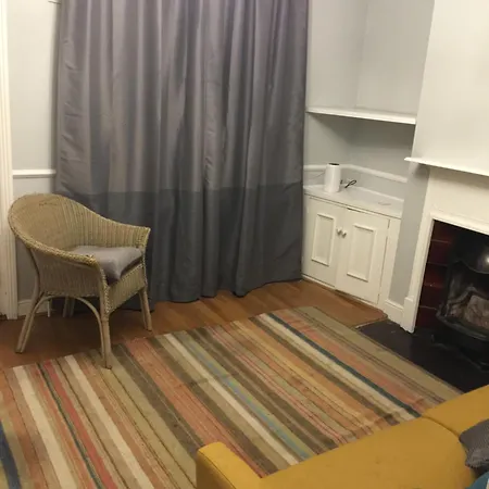 Ferienhaus London Southgate , N14 Enjoy The Summer In The