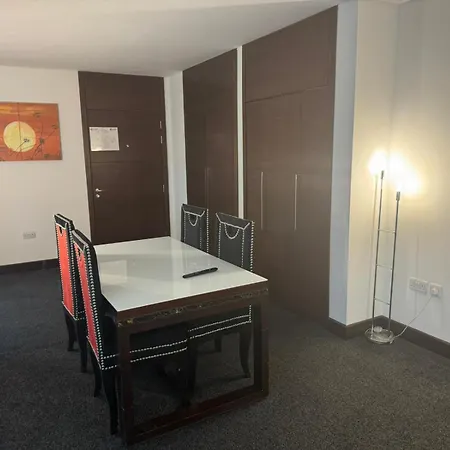 Hotel Rafayel & Londra