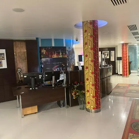 Rafayel & Hotel 5*