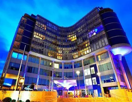 Hotel Rafayel &