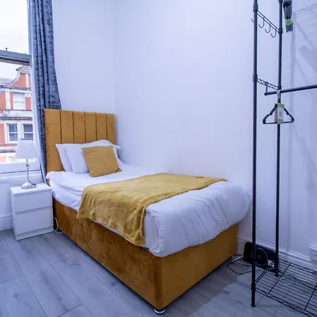 Spacious 3-bedroom In Exclusive Mayfair 7gc