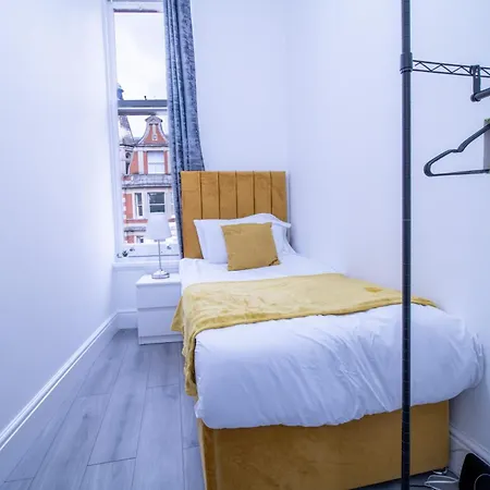 Apartment Spacious 3-bedroom In Exclusive Mayfair 7gc London