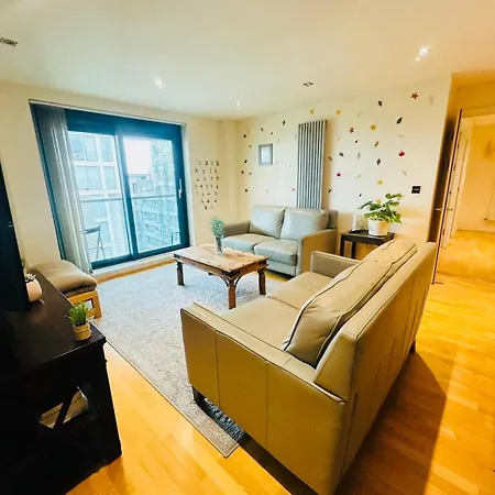 Modern 2bed 2bath Canary Wharf - Upto 5 Person *