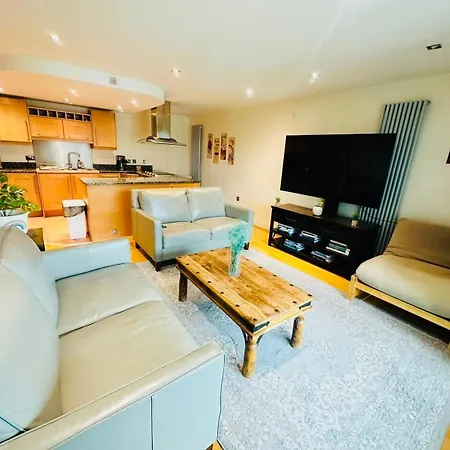Modern 2bed 2bath Canary Wharf - Upto 5 Person