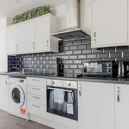Vertigo Boutique Sleeps 4 London