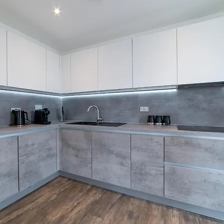 Swift Retreat In Daire Barking (Greater London)