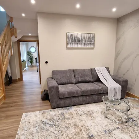 Deluxe House Holiday home *