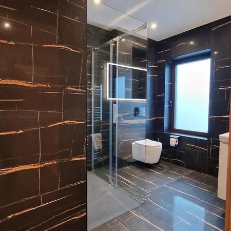 Deluxe House Holiday home