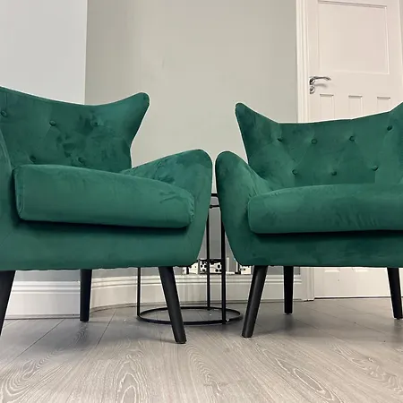 Luxury In Greater London - Rainham *