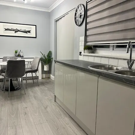 Luxury In Greater London - Rainham Vakantiehuis Rainham (Greater London)