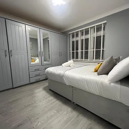 Luxury In Greater London - Rainham * Rainham (Greater London)