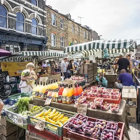 Cozy And Peaceful With Terrace In Hackney