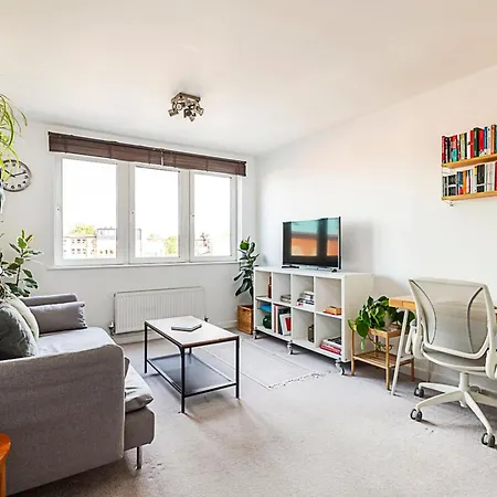 Apartment Chic & Modern Dalston London