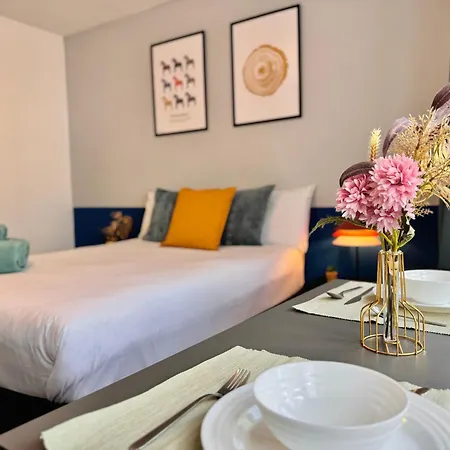 Apartment Lovely 30min To