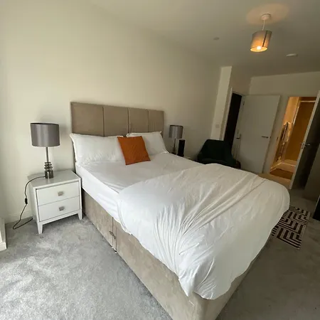 Upper Executive Apartment *