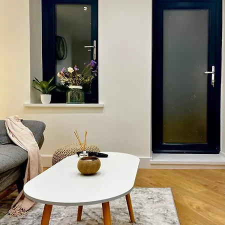 Cozy And Peaceful With Terrace In Hackney Appartamento