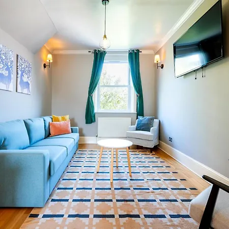 Large 1 Bedroom In Center Of * London