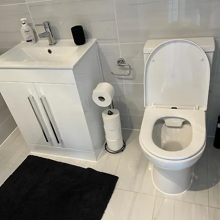 Comfortable - Only 6-mins Walk From Underground Station * ロンドン