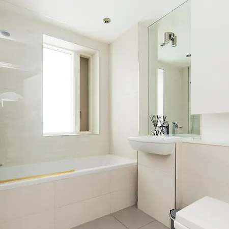 The Copenhagen Place - Enchanting 2bdr Flat With Balcony アパート *