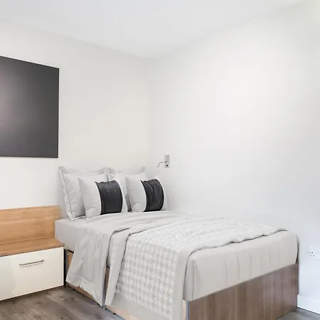 Apartment Chapter Highbury I In *