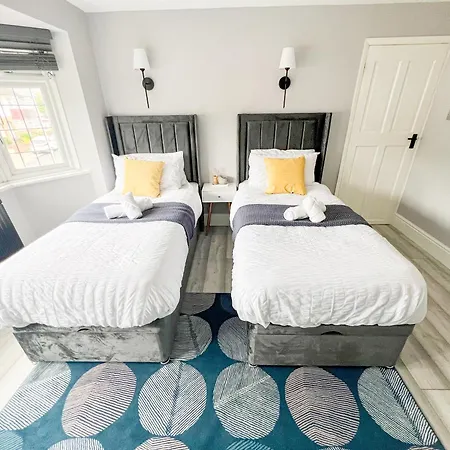 Beautiful Newly Renovated House In Essex Rainham (Greater London)