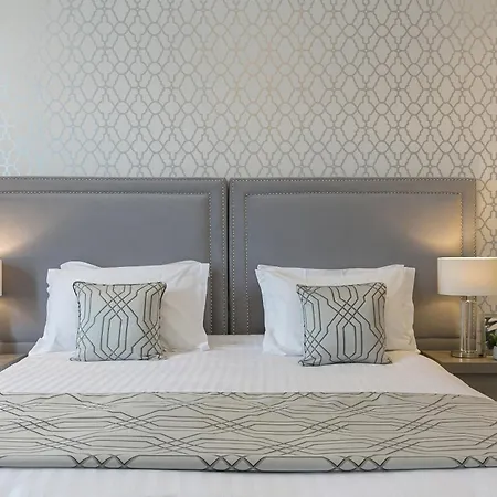 Chilworth Court 4* London