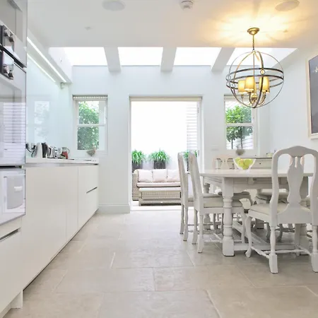 Elegant Chelsea Town House Near Sloane Square Βίλα Λονδίνο